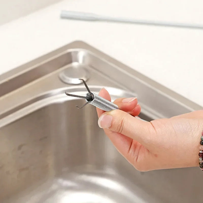 CleaningHook L'outil ultime pour des canalisations impeccables !